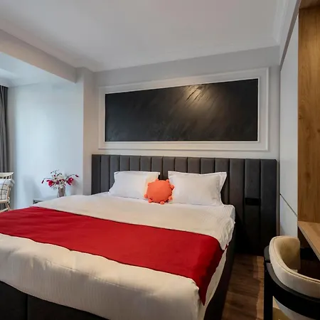 Luna Hotell